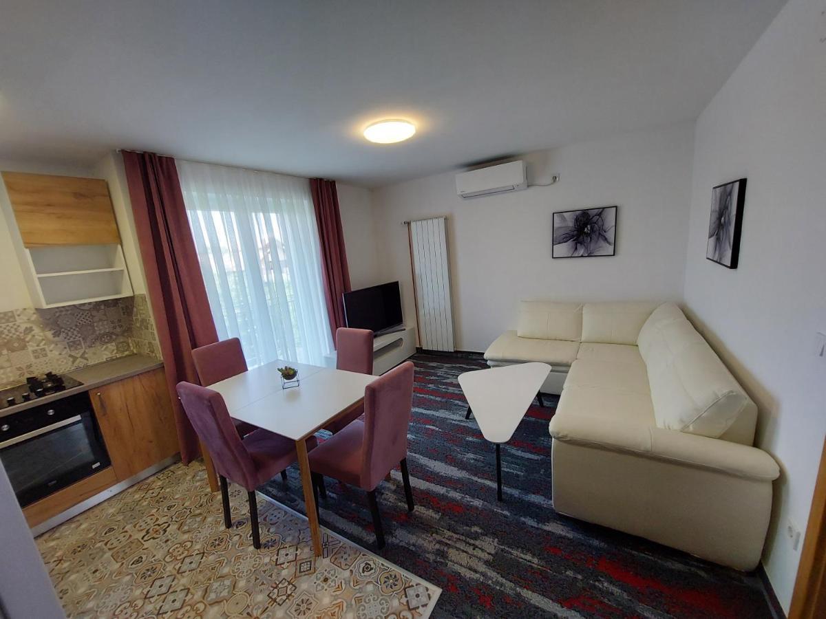 Mb Apartment *
