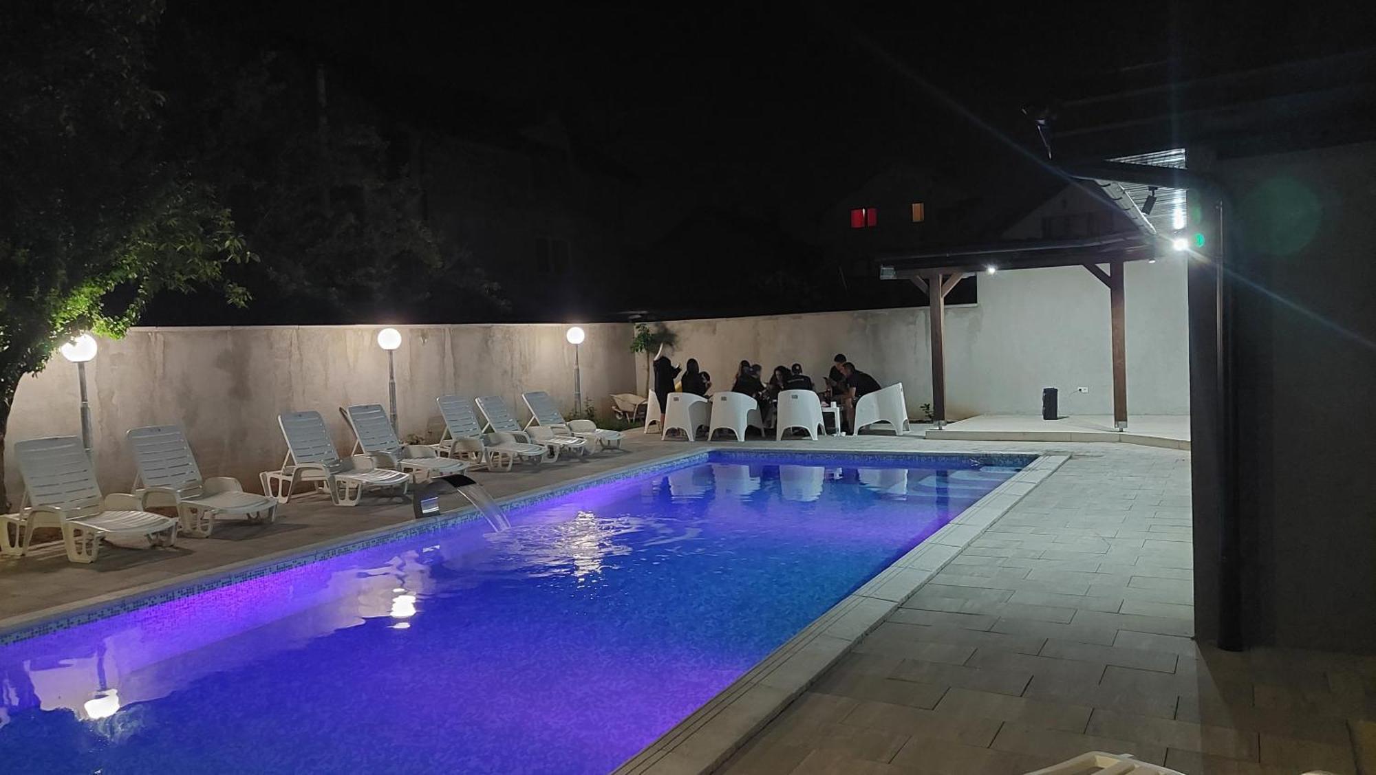 Mb Apartman *